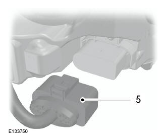 Scheinwerfer ausbauen