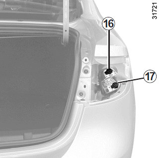 Renault Fluence. Schlussleuchten (Lampenwechsel)