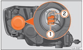 Seat Toledo. Abb. 93 Glühlampe für Abblendlicht auswechseln