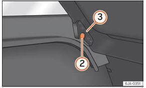 Seat Toledo. Abb. 165 Gepäckraumabdeckung ausbauen.