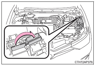 Toyota Auris. Maßnahmen im Notfall